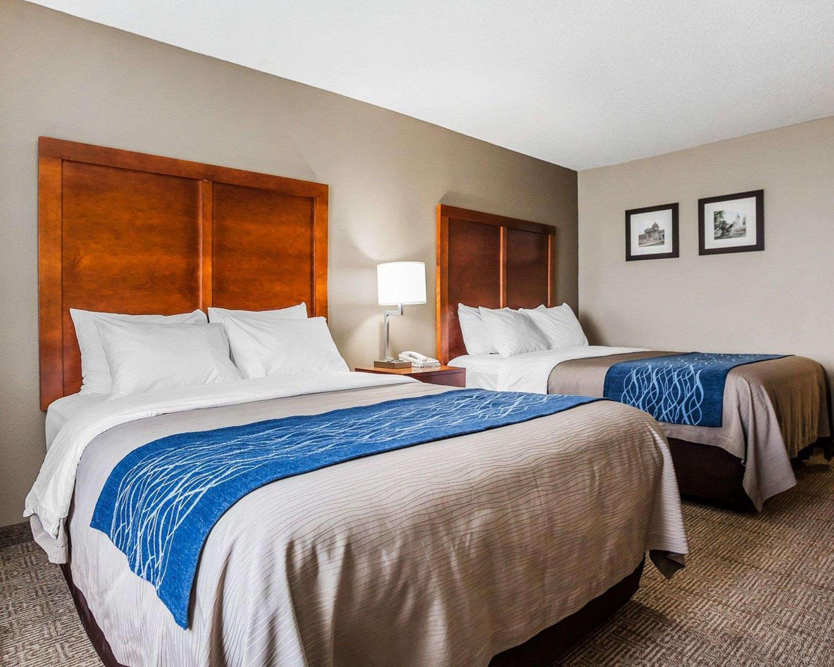 Comfort Inn & Suites Moberly Exteriör bild